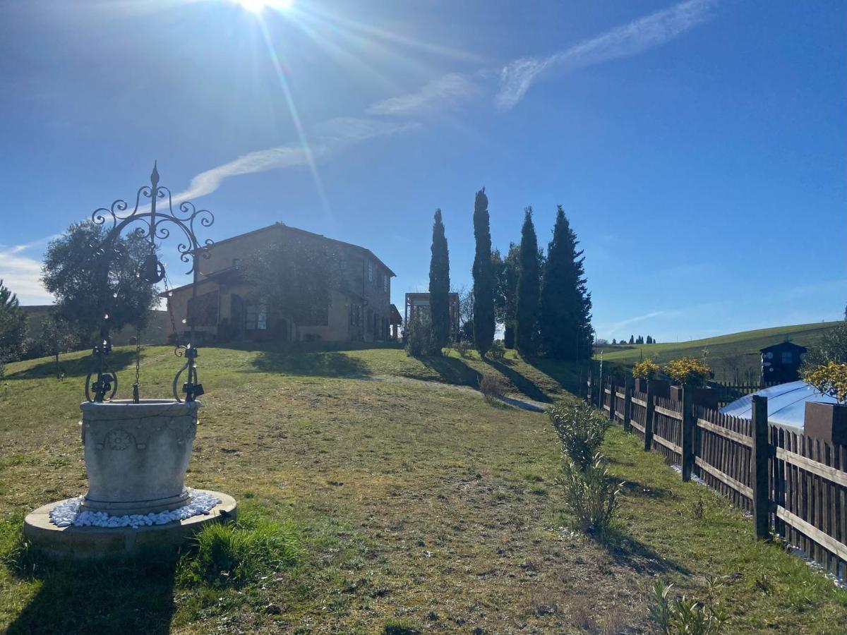 Bed And Breakfast Casale Del Sole カステッリーナ・マリッティマ エクステリア 写真