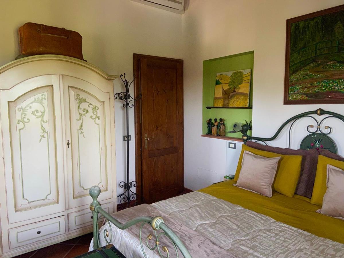 Bed And Breakfast Casale Del Sole カステッリーナ・マリッティマ エクステリア 写真