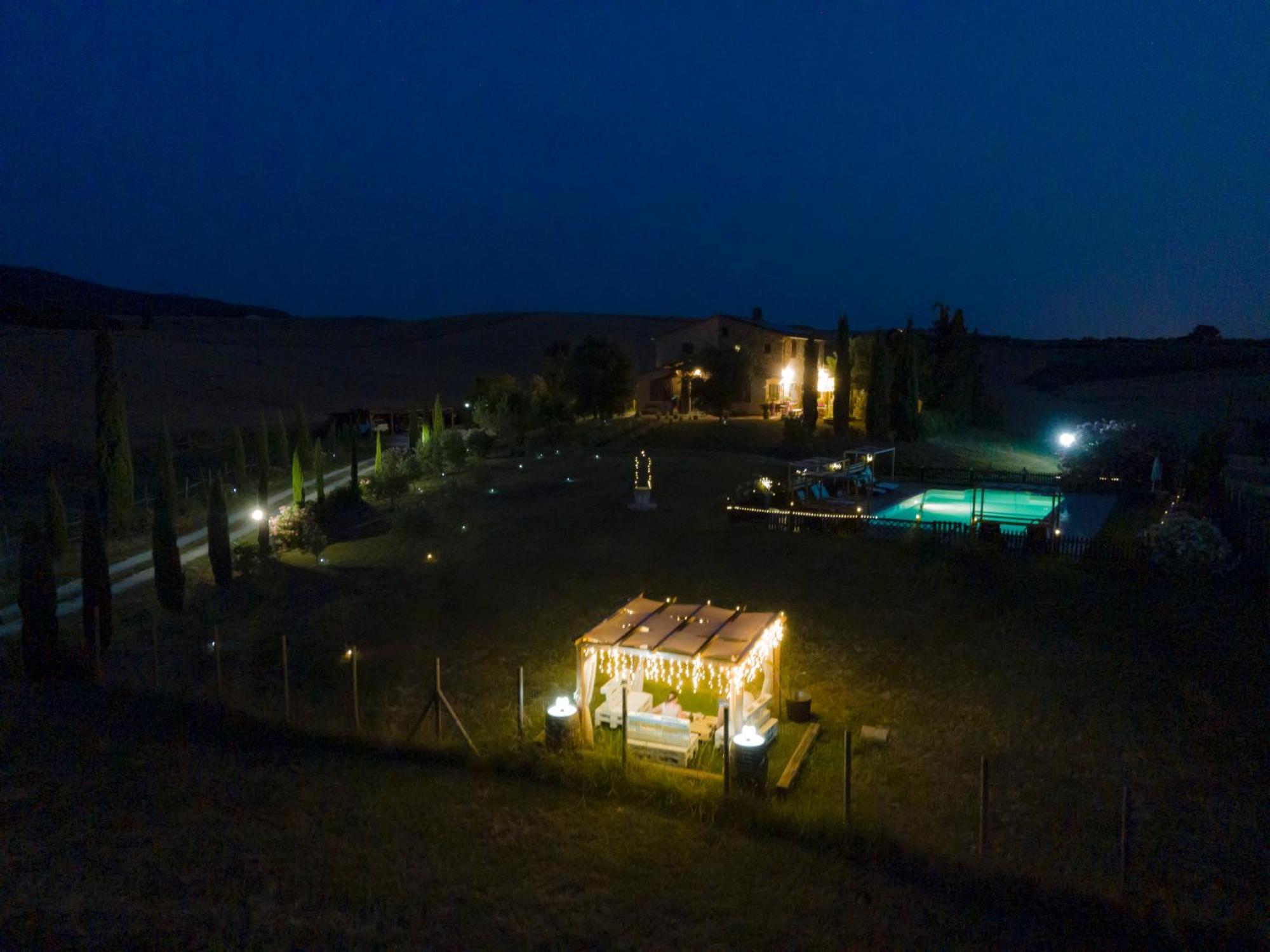 Bed And Breakfast Casale Del Sole カステッリーナ・マリッティマ エクステリア 写真
